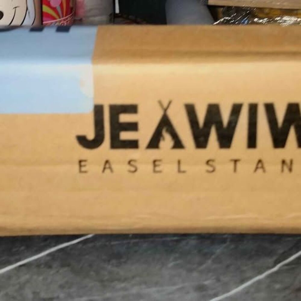 JEXWIWI Easel Stand Unassembled in Box